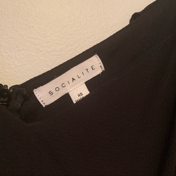 SOCIALITE Off The Shoulder Romper Maxi Dress - Picture 4 of 4